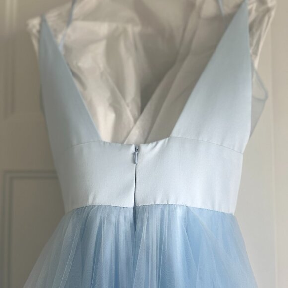 Madison James  Cinderella Dress, baby blue, size 0
Bust 30
Waist 24
Length 60 - Picture 7 of 11